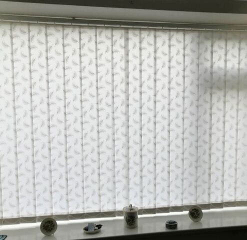 Flutter White Vertical Blinds